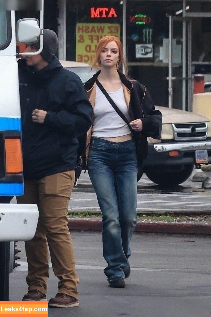 Anya Taylor-Joy / anyataylorjoy leaked photo photo #2900