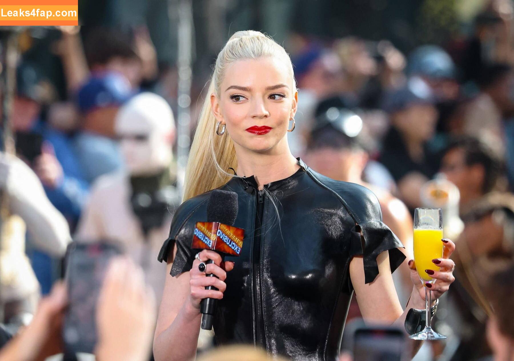 Anya Taylor-Joy / Anya Taylor Joy / anyataylorjoy leaked photo photo #2948