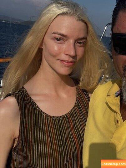Anya Taylor-Joy / Anya Taylor Joy / anyataylorjoy слитое фото фото #2960
