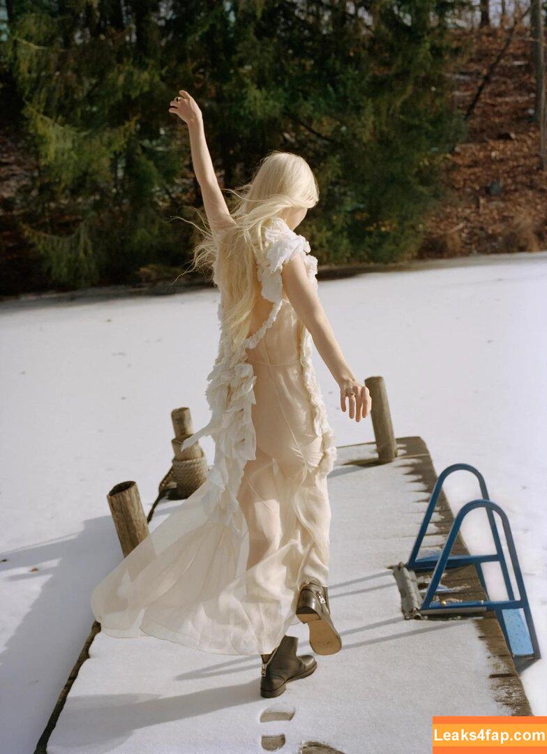 Anya Taylor-Joy / Anya Taylor Joy / anyataylorjoy leaked photo photo #2974