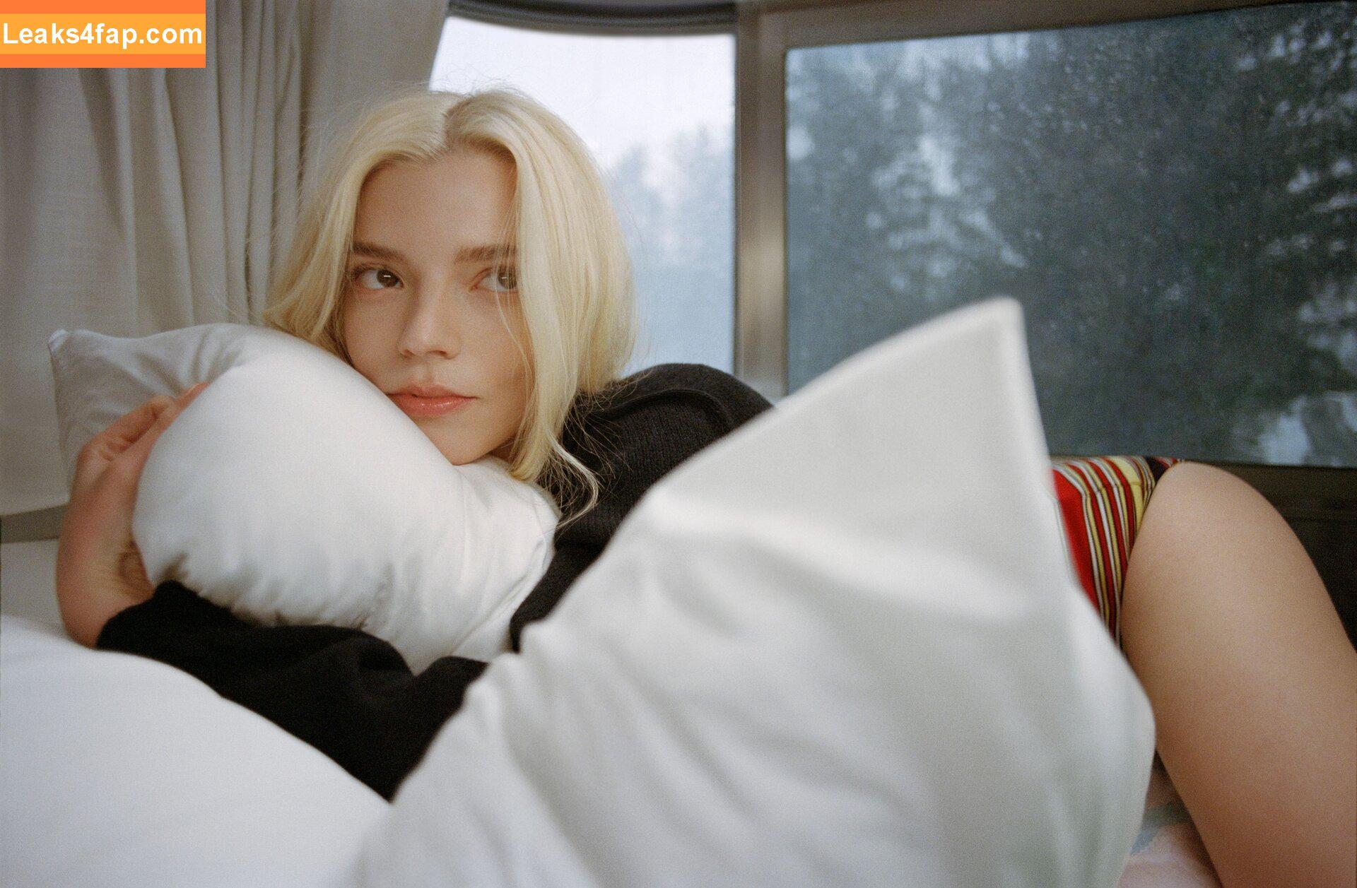 Anya Taylor-Joy / Anya Taylor Joy / anyataylorjoy слитое фото фото #2983