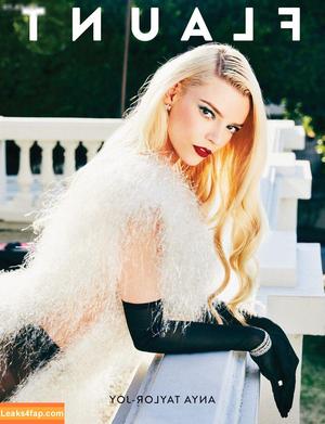 Anya Taylor-Joy photo #2069