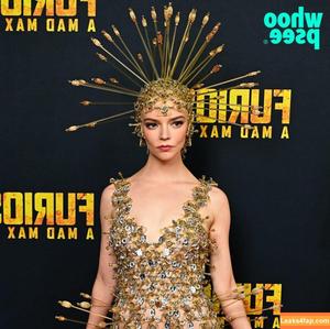 Anya Taylor-Joy photo #2083