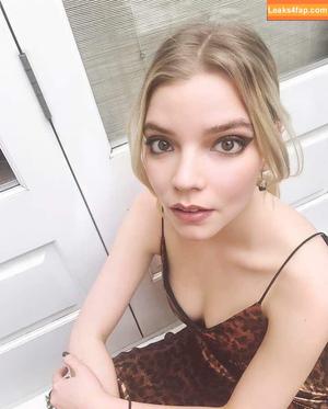 Anya Taylor-Joy photo #2119