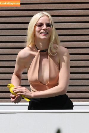 Anya Taylor-Joy photo #2131