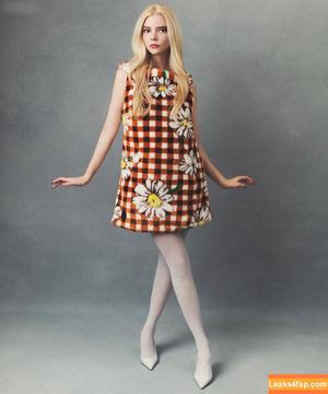 Anya Taylor-Joy photo #2143