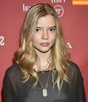 Anya Taylor-Joy photo #2319