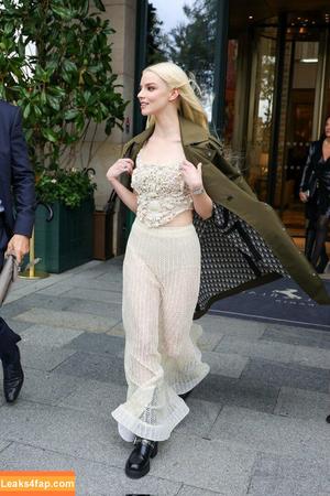Anya Taylor-Joy photo #2493