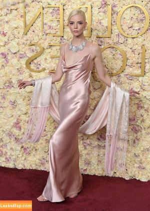 Anya Taylor-Joy photo #2695