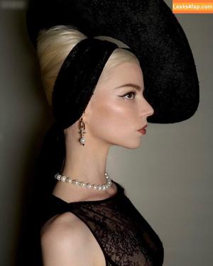 Anya Taylor-Joy photo #2745