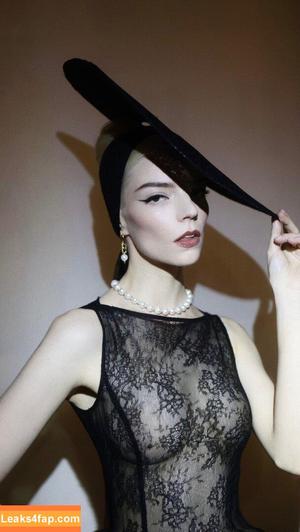 Anya Taylor-Joy photo #2773