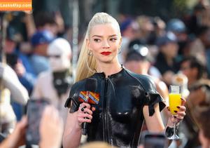 Anya Taylor-Joy photo #2948