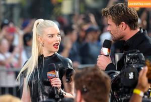 Anya Taylor-Joy photo #2951