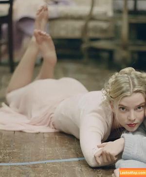 Anya Taylor-Joy фото #2962