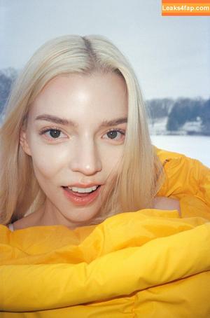 Anya Taylor-Joy фото #2980