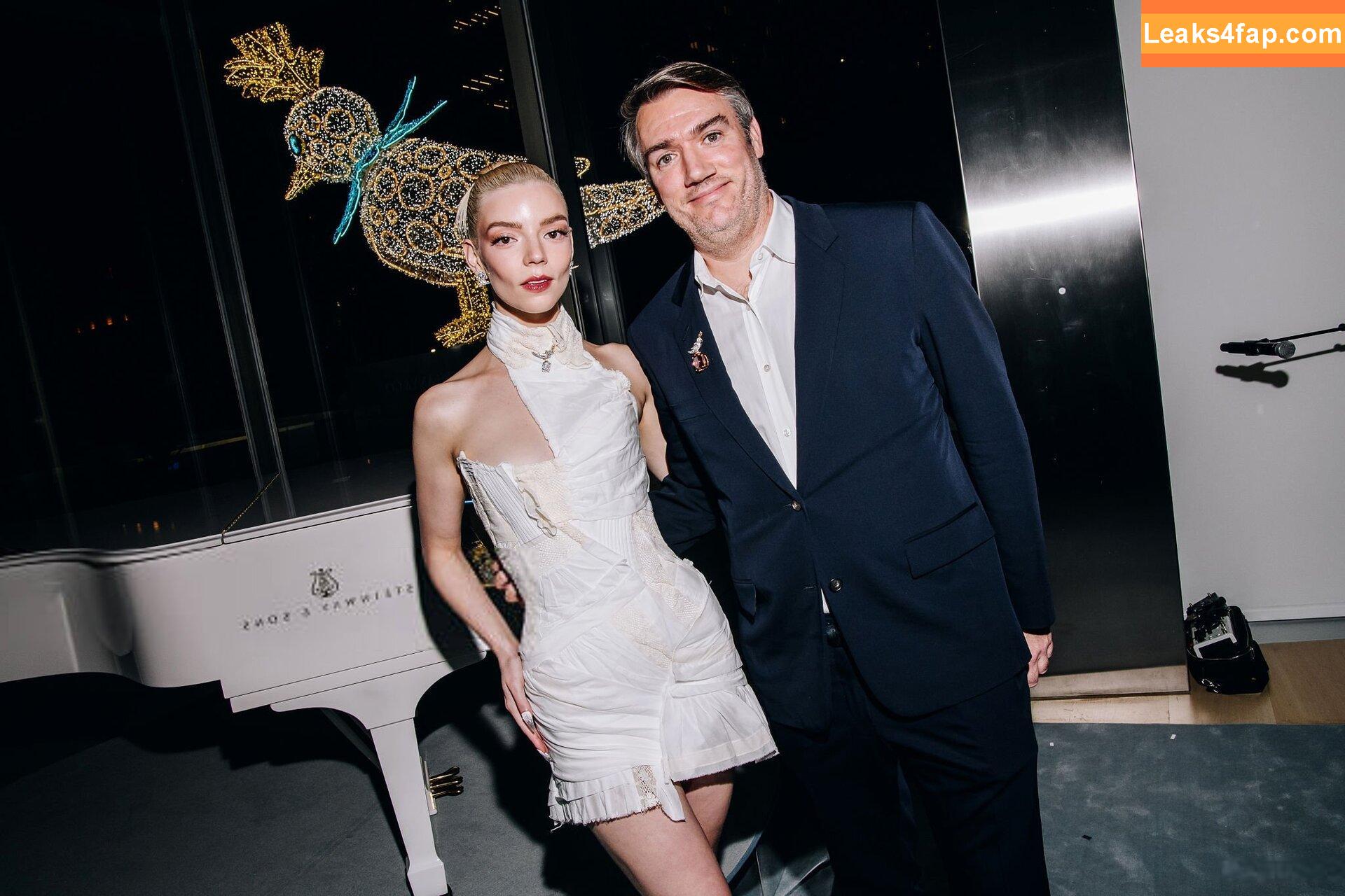 Anya Taylor-Joy / anyataylorjoy leaked photo photo #3013