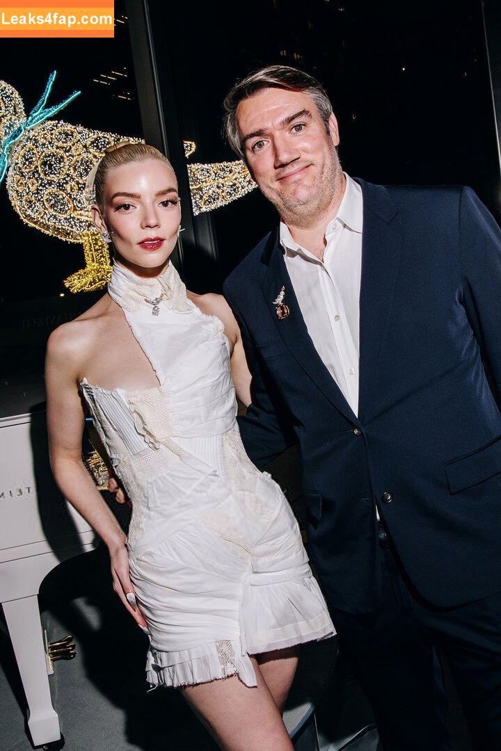 Anya Taylor-Joy / anyataylorjoy leaked photo photo #3014