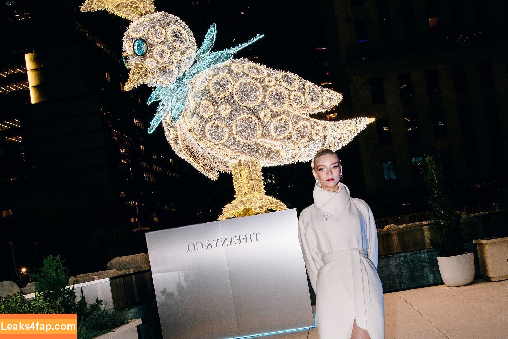 Anya Taylor-Joy / anyataylorjoy leaked photo photo #3019