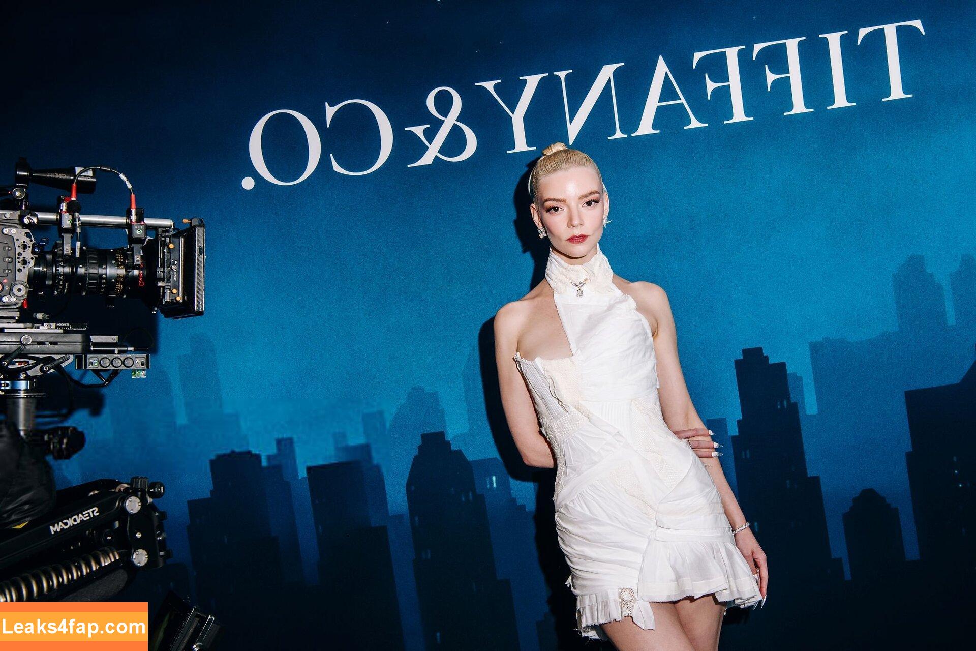 Anya Taylor-Joy / anyataylorjoy leaked photo photo #3026