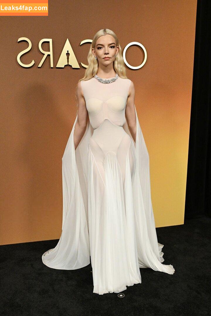 Anya Taylor-Joy / anyataylorjoy leaked photo photo #3029