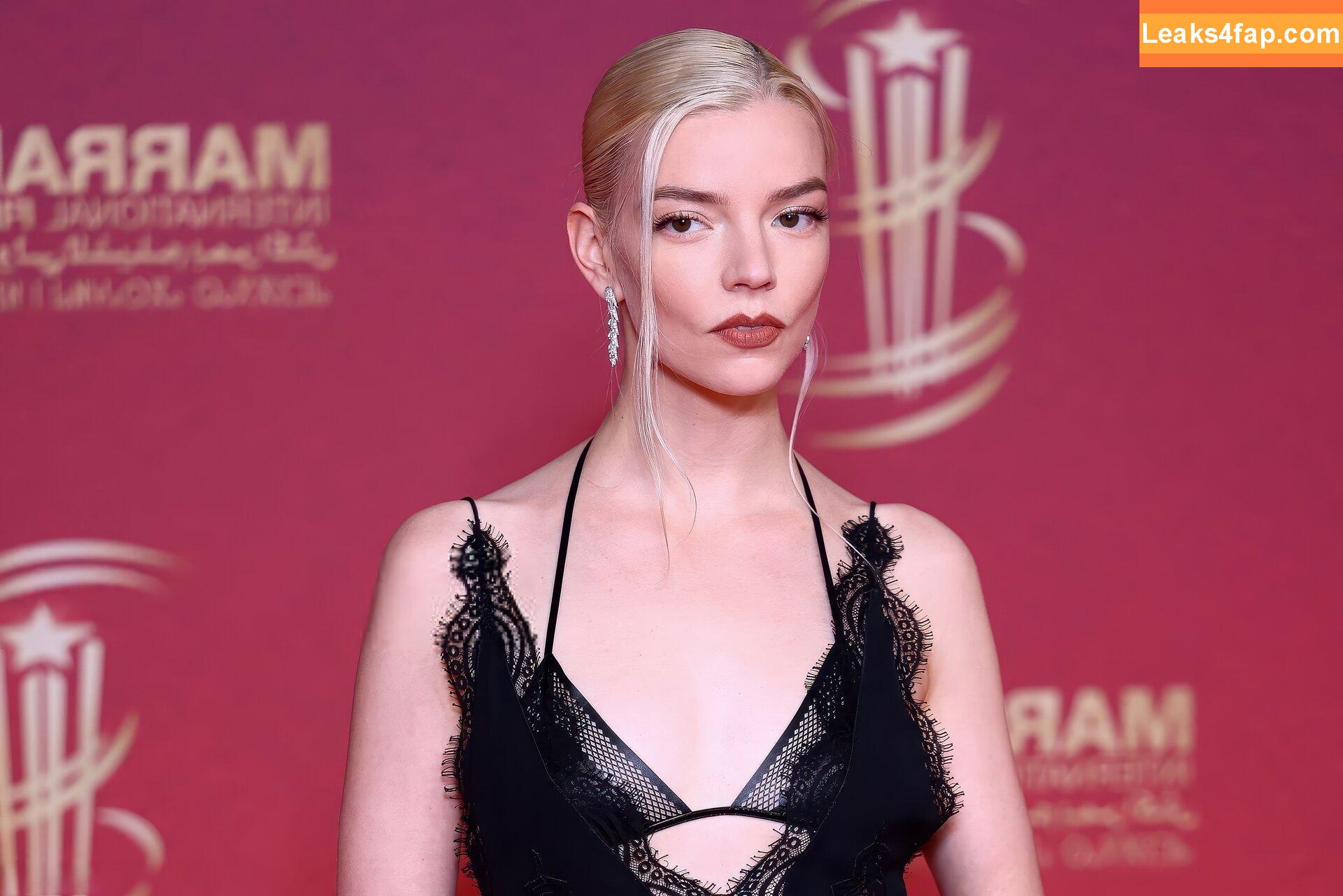 Anya Taylor-Joy / anyataylorjoy / owlicats leaked photo photo #3066