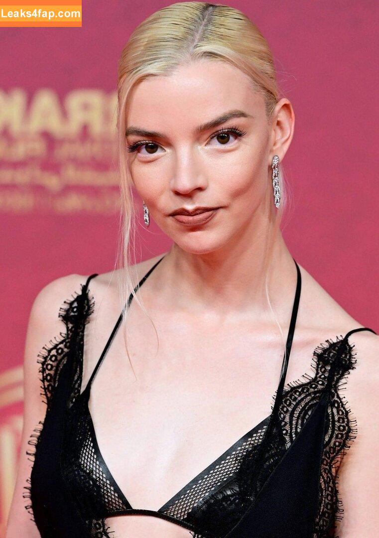 Anya Taylor-Joy / anyataylorjoy / owlicats leaked photo photo #3083