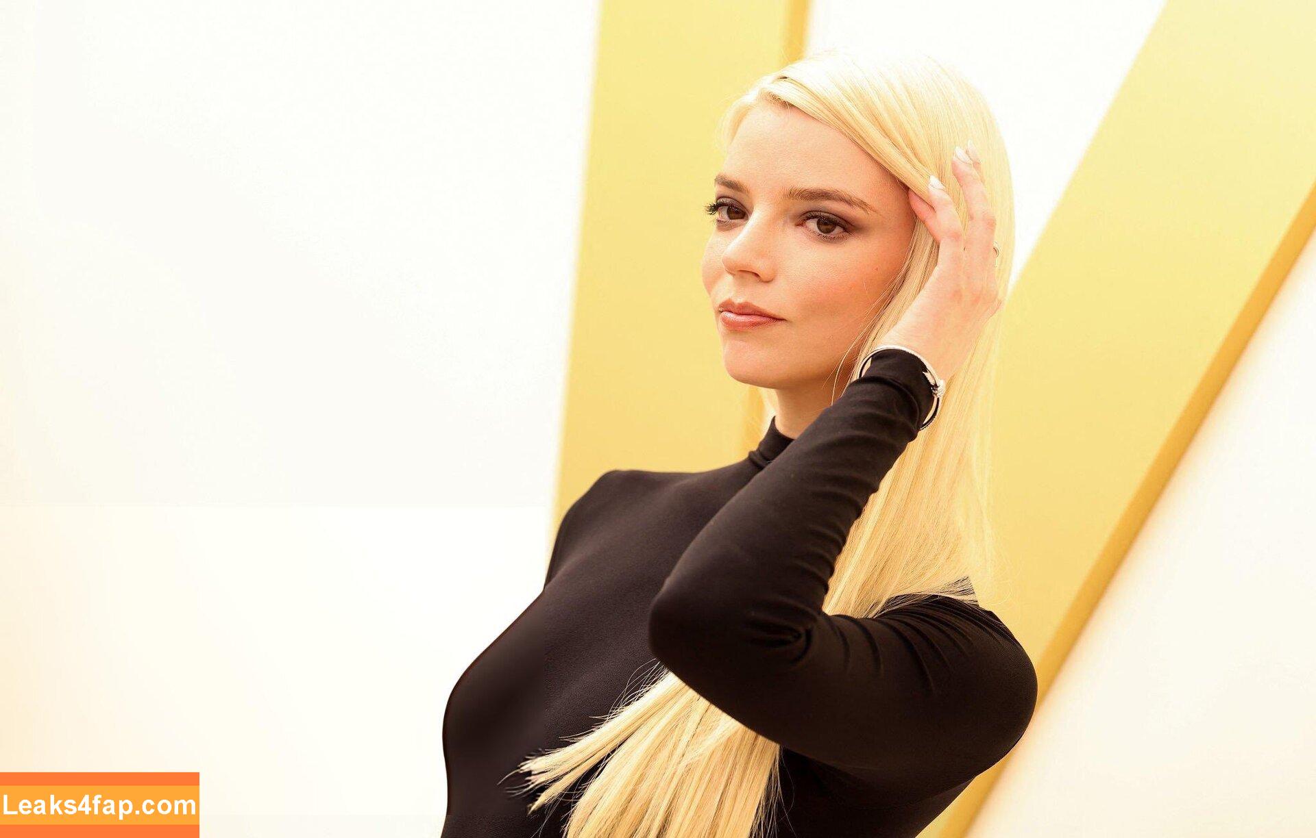 Anya Taylor-Joy / anyataylorjoy leaked photo photo #3123