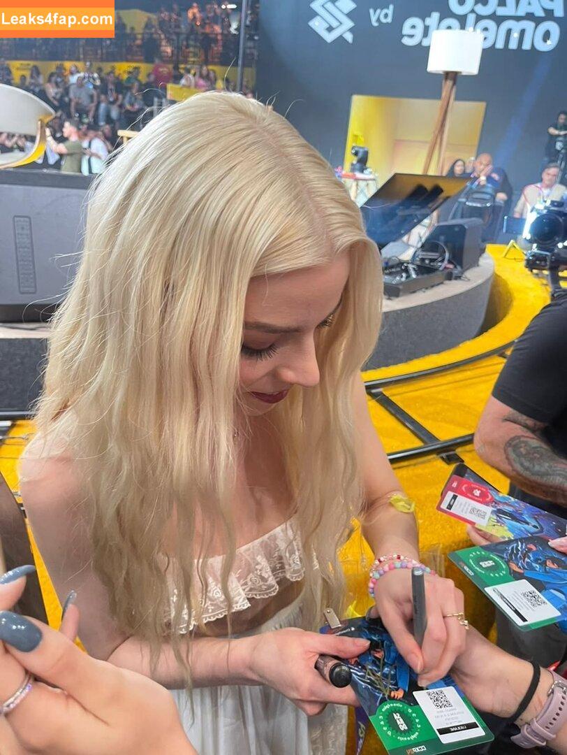 Anya Taylor-Joy / anyataylorjoy / owlicats leaked photo photo #3135