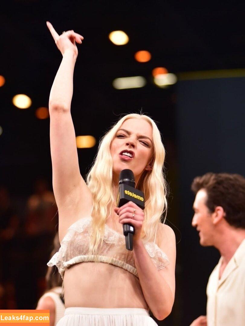 Anya Taylor-Joy / anyataylorjoy / owlicats leaked photo photo #3140