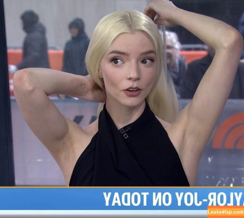 Anya Taylor-Joy / anyataylorjoy / owlicats leaked photo photo #3149