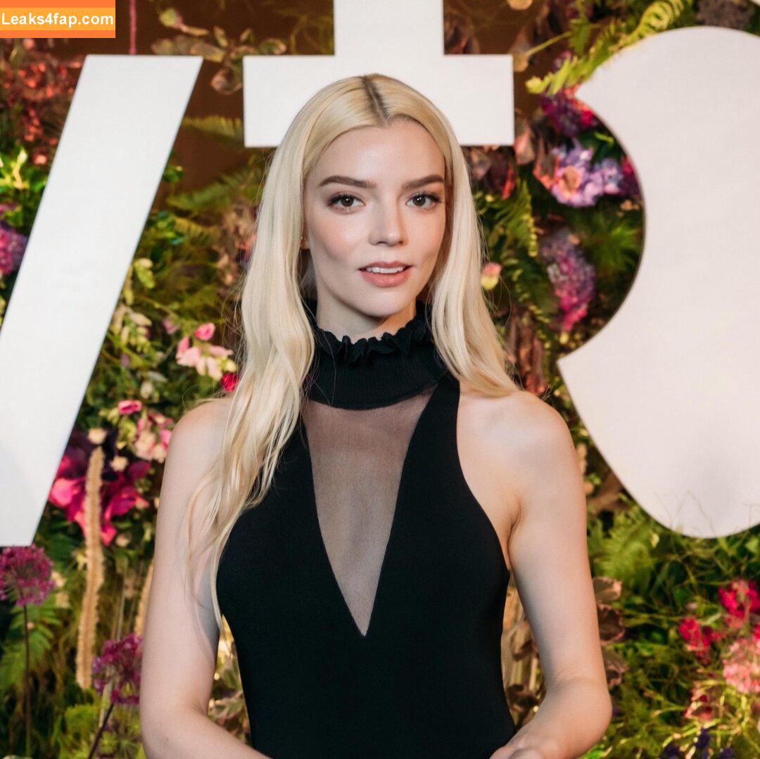 Anya Taylor-Joy / anyataylorjoy / owlicats leaked photo photo #3192