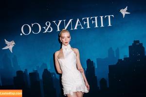 Anya Taylor-Joy photo #3027