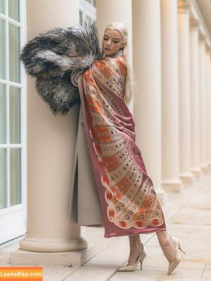 Anya Taylor-Joy photo #3125