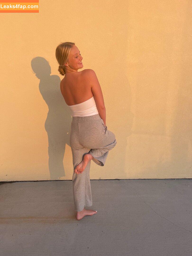 Anya Truax / anyatruax leaked photo photo #0018