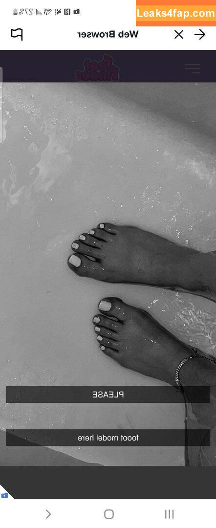 Anya Truax / anyatruax leaked photo photo #0027