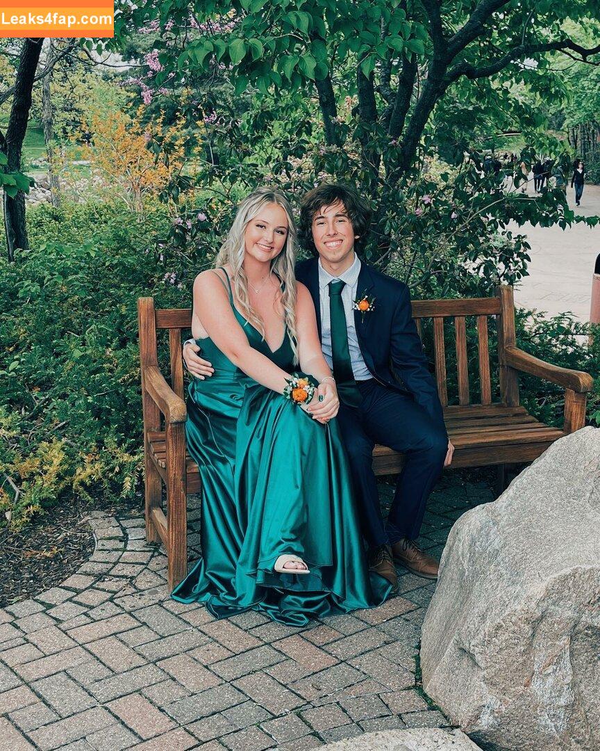 Anya Truax / anyatruax leaked photo photo #0039