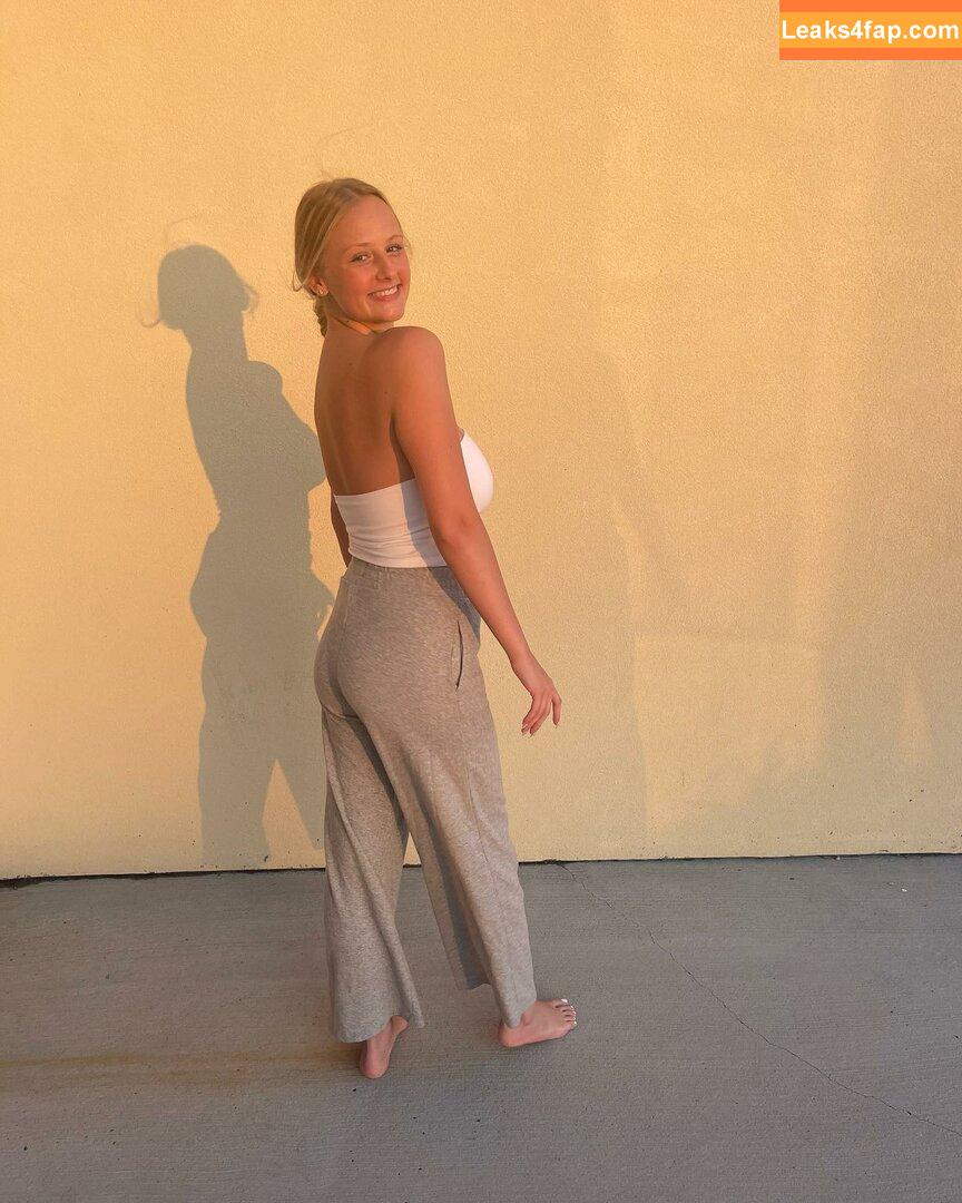 Anya Truax / anyatruax слитое фото фото #0069