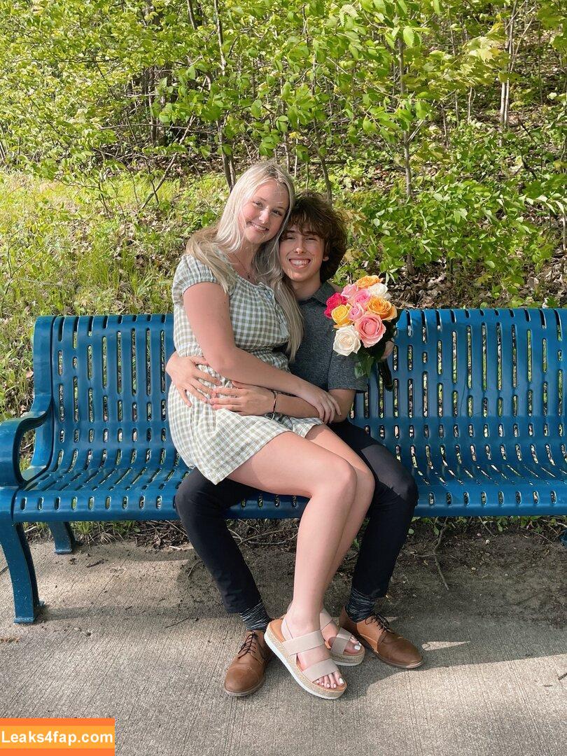 Anya Truax / anyatruax leaked photo photo #0087