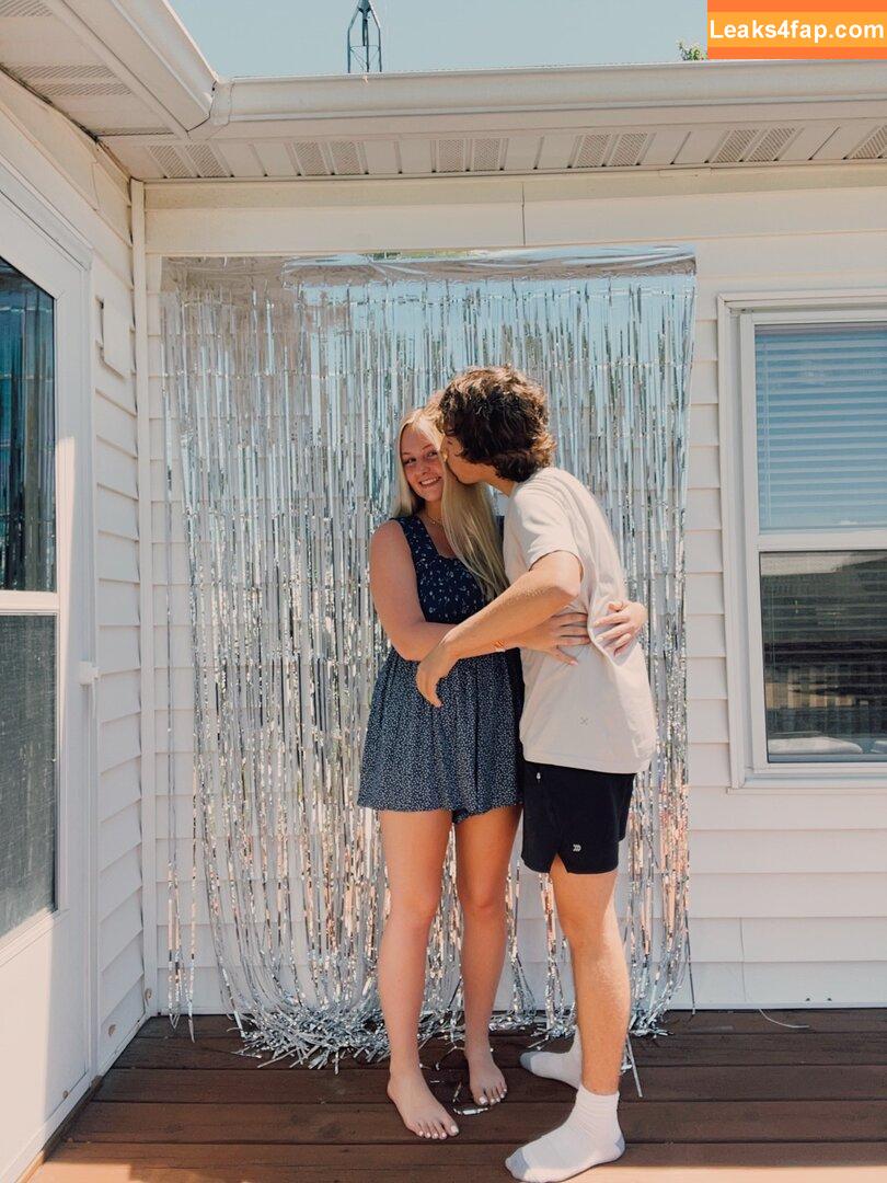 Anya Truax / anyatruax leaked photo photo #0088