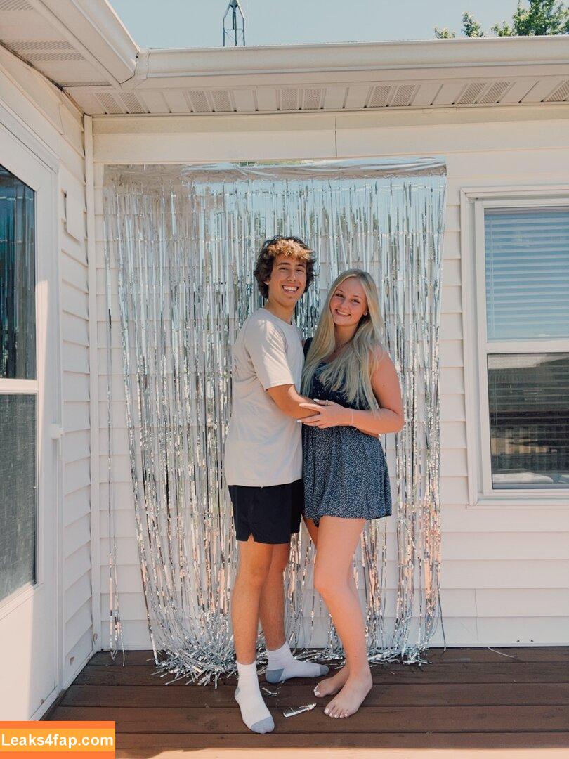 Anya Truax / anyatruax leaked photo photo #0089