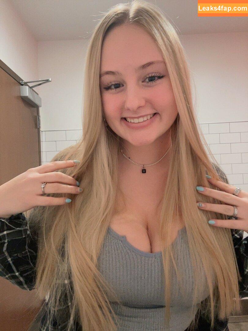 Anya Truax / anyatruax leaked photo photo #0101