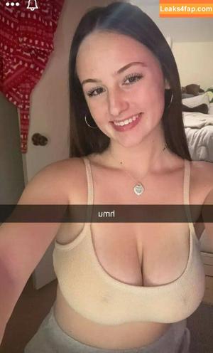 Anya Truax photo #0204
