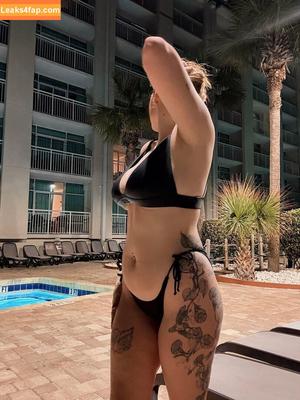 Anya Truax photo #0561