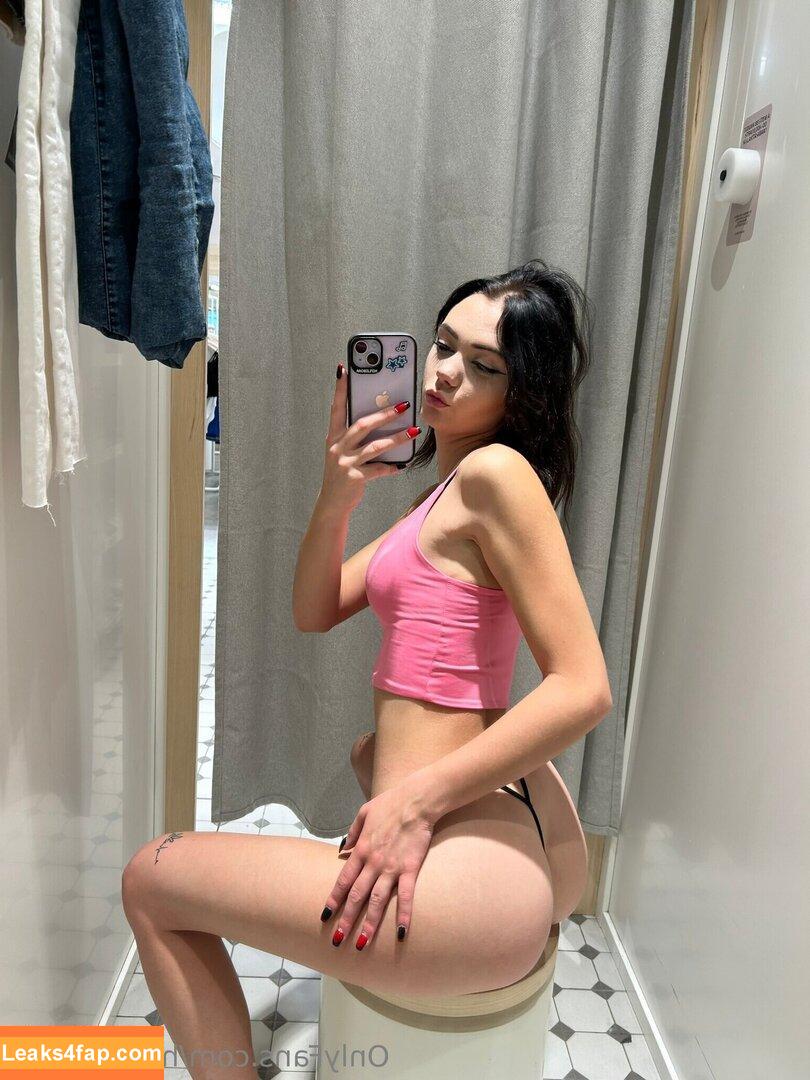 aplle_ass3 / Herminoyou leaked photo photo #0085