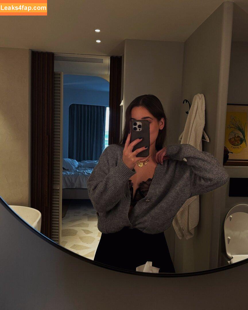 Apollinegrmz / Apo / apolline_guer leaked photo photo #0173