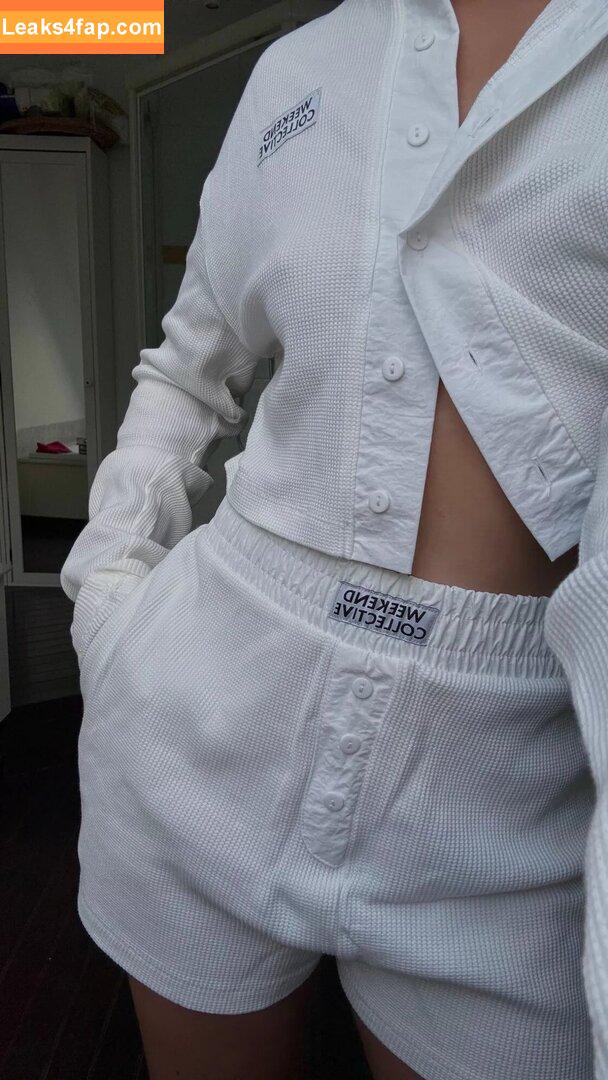 Apollinegrmz / Apo / apolline_guer leaked photo photo #0184