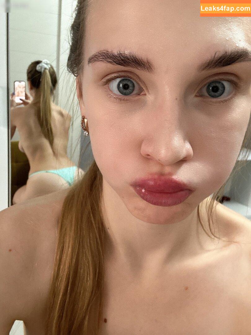 Aprikosin / aprikosin3 / superbanka / valerycat leaked photo photo #0130