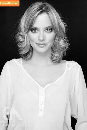 April Bowlby photo #0020