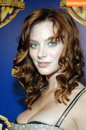 April Bowlby photo #0028