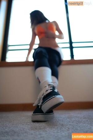 April Eighteen фото #0759